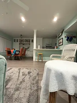 Texascoastedger online show from 10/27/25, 11:00