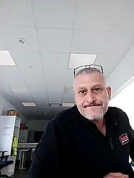 Husoban online show from 10/28/25, 10:03