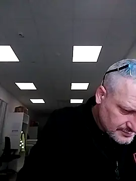 Husoban online show from 11/11/25, 10:58