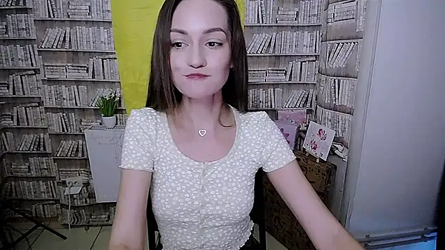 Snapshot of Lina_Star_S chatting on 09/24/25, 05:58 Lina Star S online show from 09/24/25, 05:58