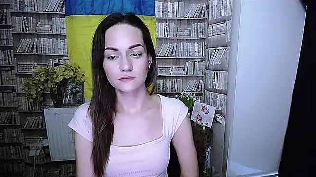 Snapshot of Lina_Star_S chatting on 11/19/25, 11:43 Lina Star S online show from 11/19/25, 11:43