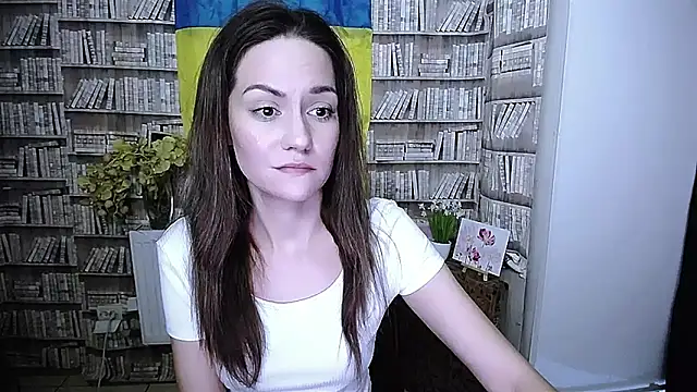 Snapshot of Lina_Star_S chatting on 11/12/25, 10:08 Lina Star S online show from 11/12/25, 10:08