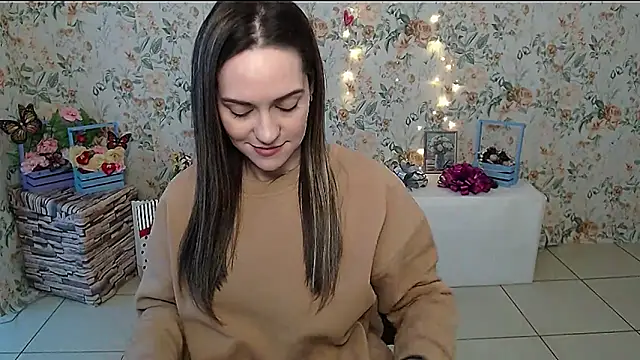 Snapshot of Lina_Star_S chatting on 02/25/25, 06:47 Lina Star S online show from 02/25/25, 06:47