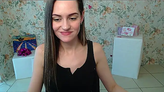 Snapshot of Lina_Star_S chatting on 03/07/25, 10:24 Lina Star S online show from 03/07/25, 10:24