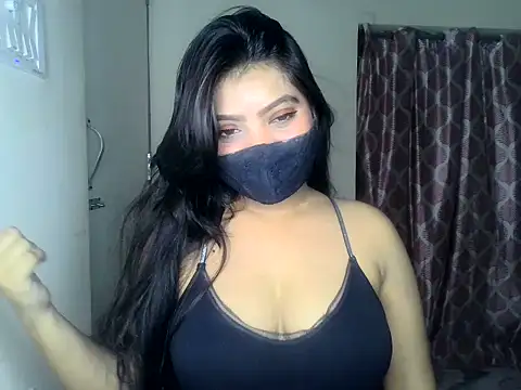 Snapshot of ishi_Beauty chatting on 10/03/25, 06:59 ishi Beauty online show from 10/03/25, 06:59