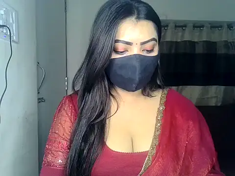 Snapshot of ishi_Beauty chatting on 02/26/26, 04:45 ishi Beauty online show from 02/26/26, 04:45