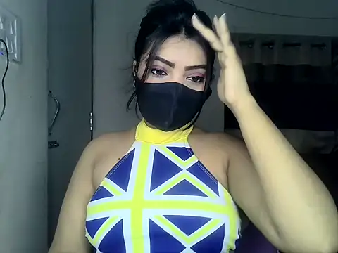 Snapshot of ishi_Beauty chatting on 01/08/26, 05:24 ishi Beauty online show from 01/08/26, 05:24