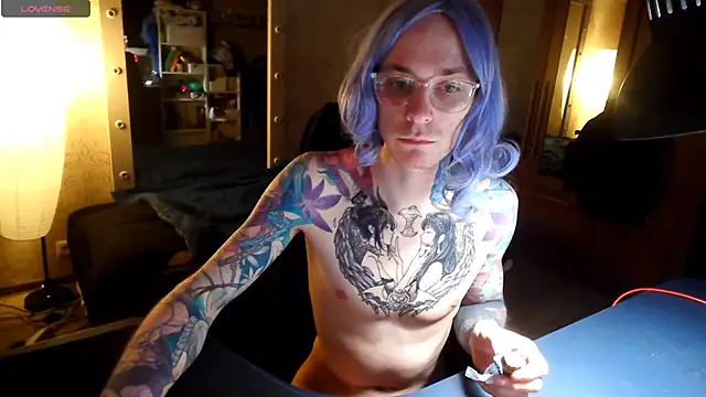 Julia dolls online show from 04/07/26, 07:04