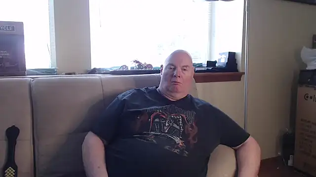 harley99574 online show from 12/17/25, 05:51