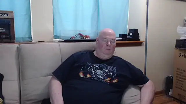 harley99574 online show from 11/13/25, 12:53