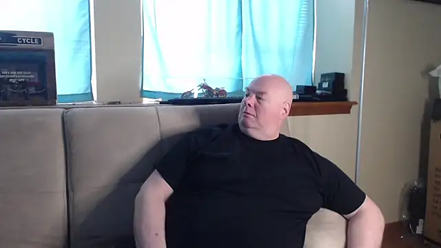 harley99574 online show from 04/17/26, 01:36