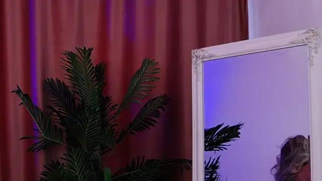 FelyJolie online show from 03/20/25, 08:53