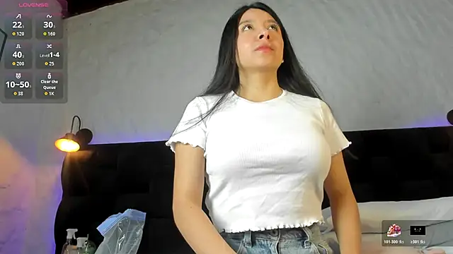 Camila  Gomez online show from 11/26/25, 12:27