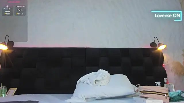 Camila  Gomez online show from 12/03/25, 12:26