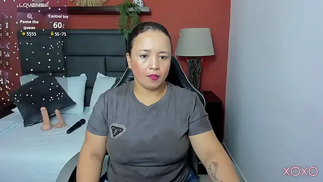 linda rios  online show from 12/19/25, 02:04