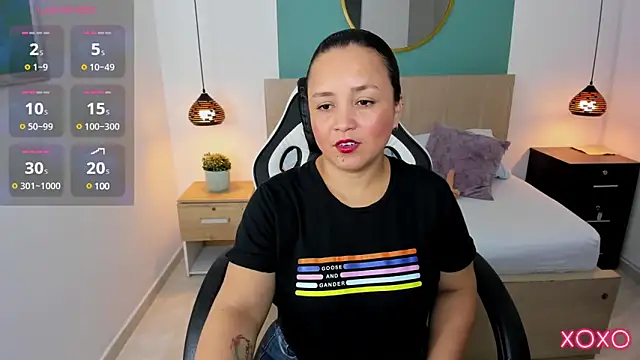 Snapshot of linda_rios_ chatting on 02/14/25, 07:12 linda rios online show from 02/14/25, 07:12