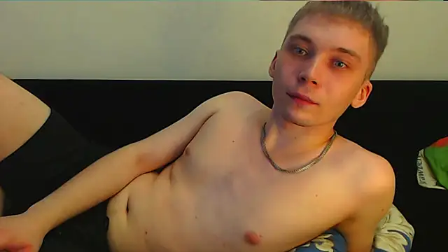 Snapshot of __sugarrebit chatting on 02/07/25, 12:39   sugarrebit online show from 02/07/25, 12:39