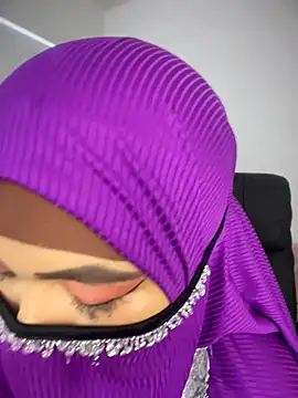 jazmin anbar online show from 04/13/26, 06:12