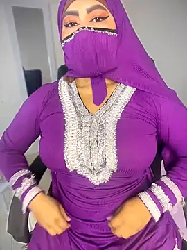 jazmin anbar online show from 04/17/26, 10:12