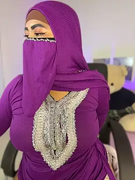 jazmin anbar online show from 04/22/26, 10:27