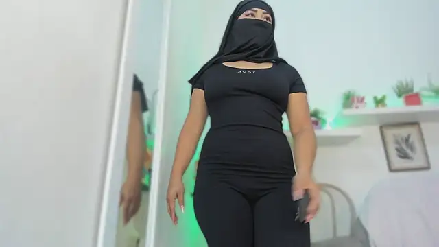 jazmin anbar online show from 11/19/25, 12:05