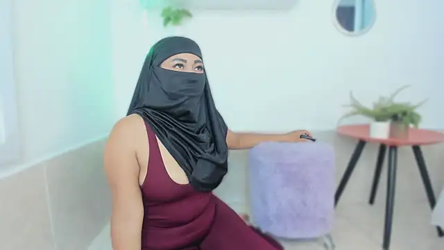 jazmin anbar online show from 09/15/25, 06:08