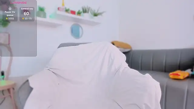 jazmin anbar online show from 10/13/25, 07:04