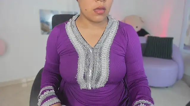 Snapshot of jazmin_anbar chatting on 06/16/26, 09:48 jazmin anbar online show from 06/16/26, 09:48
