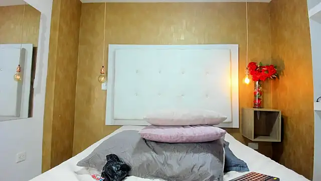 Milaspetite online show from 01/16/26, 09:52