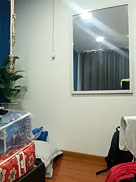 Snapshot of sasi_luna chatting on 10/28/25, 01:54 sasi luna online show from 10/28/25, 01:54