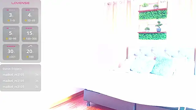 Snapshot of sasi_luna chatting on 11/15/25, 01:26 sasi luna online show from 11/15/25, 01:26