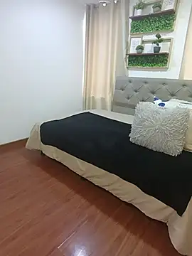 sasi luna online show from 04/13/26, 01:26