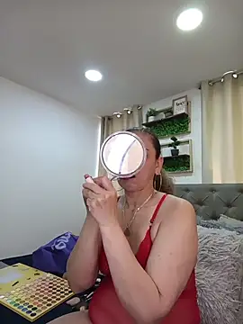 sasi luna online show from 03/13/26, 02:11