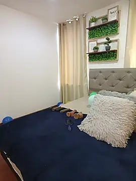 sasi luna online show from 03/24/26, 02:06