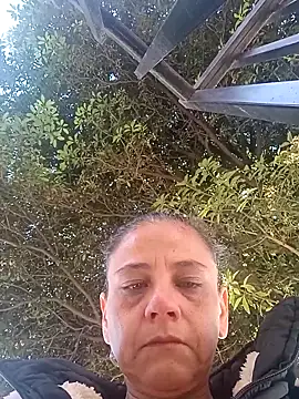 Snapshot of sasi_luna chatting on 10/23/25, 01:10 sasi luna online show from 10/23/25, 01:10