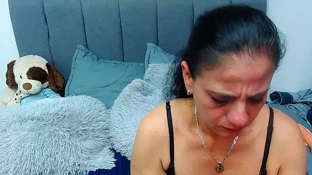 Snapshot of sasi_luna chatting on 03/23/25, 03:10 sasi luna online show from 03/23/25, 03:10