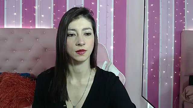 Snapshot of aitana_ag chatting on 03/10/25, 12:17 aitana ag online show from 03/10/25, 12:17