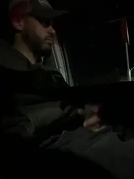 Snapshot of Strokeking4u chatting on 02/15/26, 09:41 Strokeking4u online show from 02/15/26, 09:41