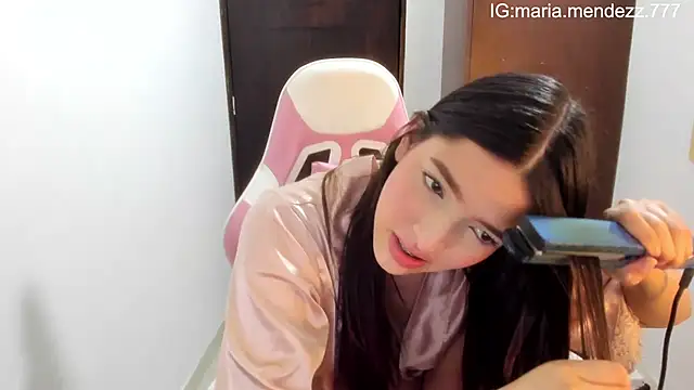 maria mendez  online show from 10/30/25, 03:05