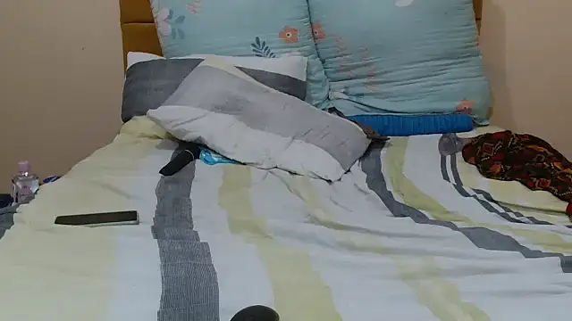 Bbw255 online show from 10/26/25, 01:33