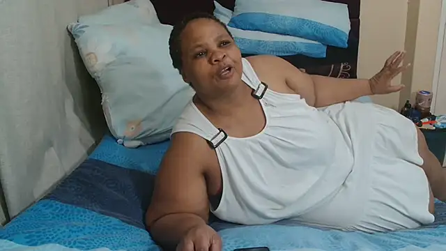 Snapshot of Bbw255 chatting on 07/12/26, 01:12 Bbw255 online show from 07/12/26, 01:12