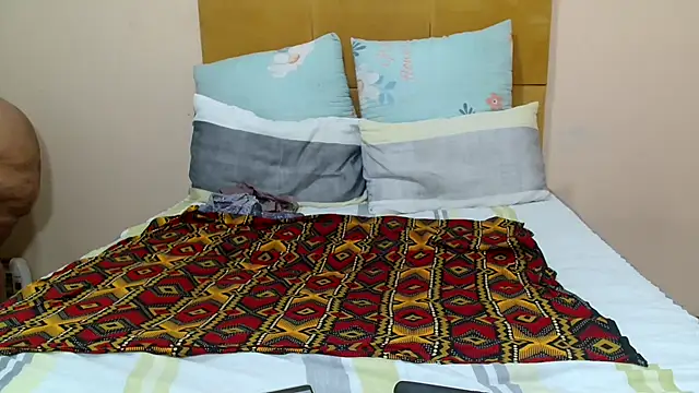 Bbw255 online show from 10/29/25, 06:34