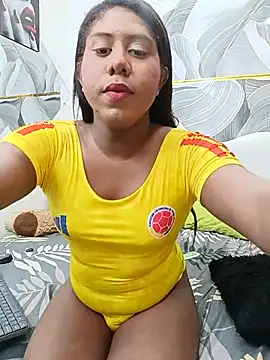 Snapshot of CamilosaOrtega chatting on 06/27/26, 12:11 CamilosaOrtega online show from 06/27/26, 12:11