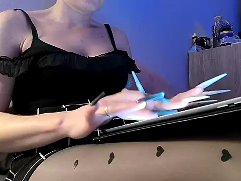 Cally-n online show from 01/01/25, 04:07