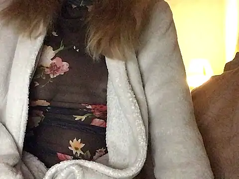 Cally-n online show from 01/28/25, 01:50