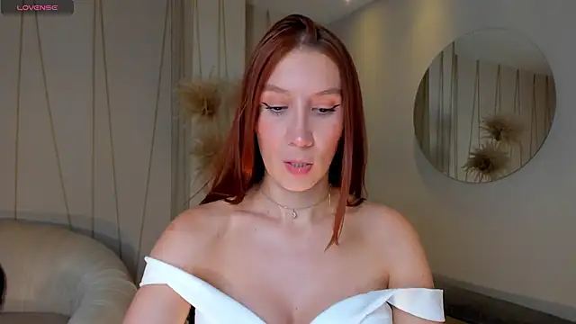 MiaFarrell  online show from 03/19/25, 05:28