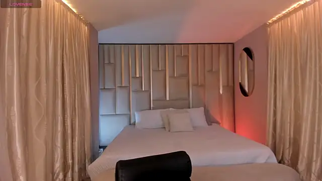 MiaFarrell  online show from 01/13/26, 06:12