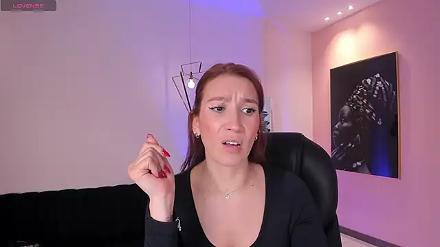 MiaFarrell  online show from 09/29/25, 06:13