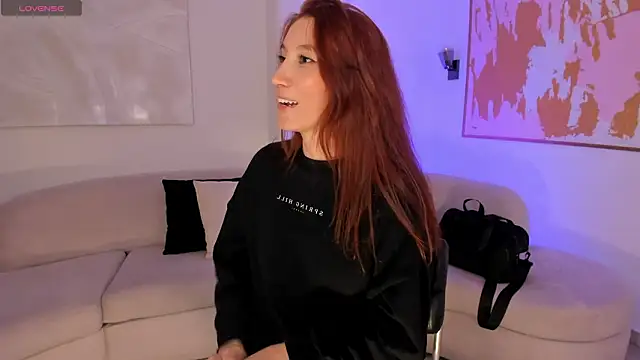 MiaFarrell  online show from 02/02/26, 06:29