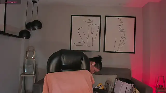 Snapshot of IsabelBornner chatting on 02/25/26, 06:30 IsabelBornner online show from 02/25/26, 06:30